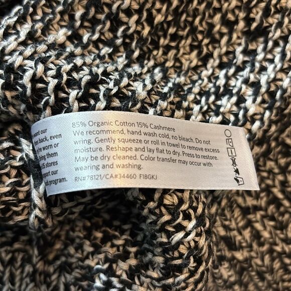 EILEEN FISHER sweater medium cashmere blend - Picture 4 of 5